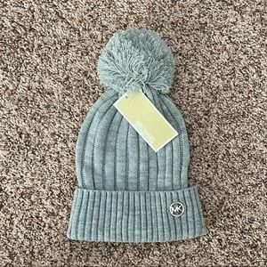 NWT Michael Kors Beanie